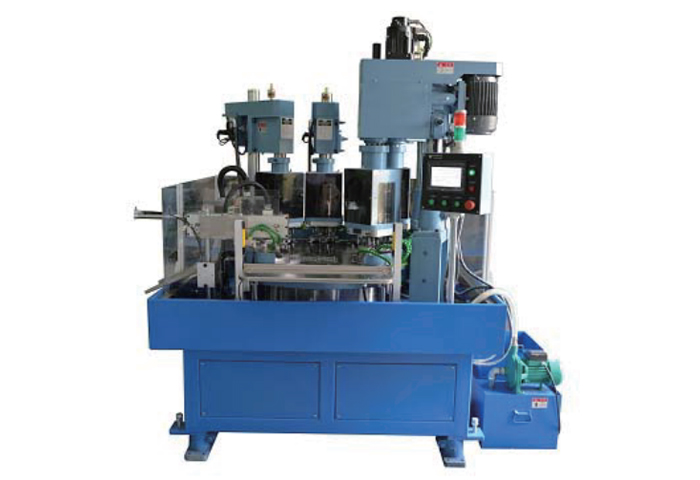 多方位钻孔攻牙机