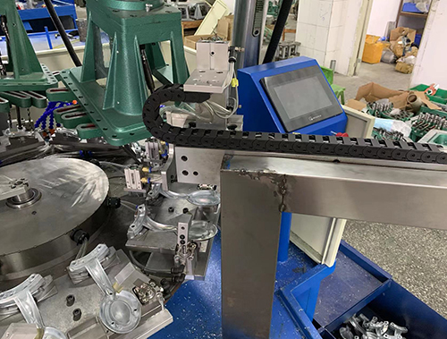 全自动攻牙机应用案例