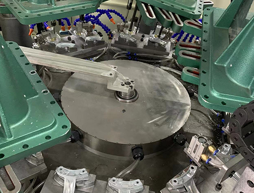 全自动攻牙机应用案例