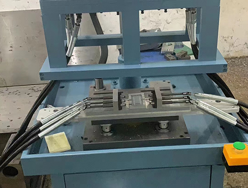 全自动攻牙机应用案例